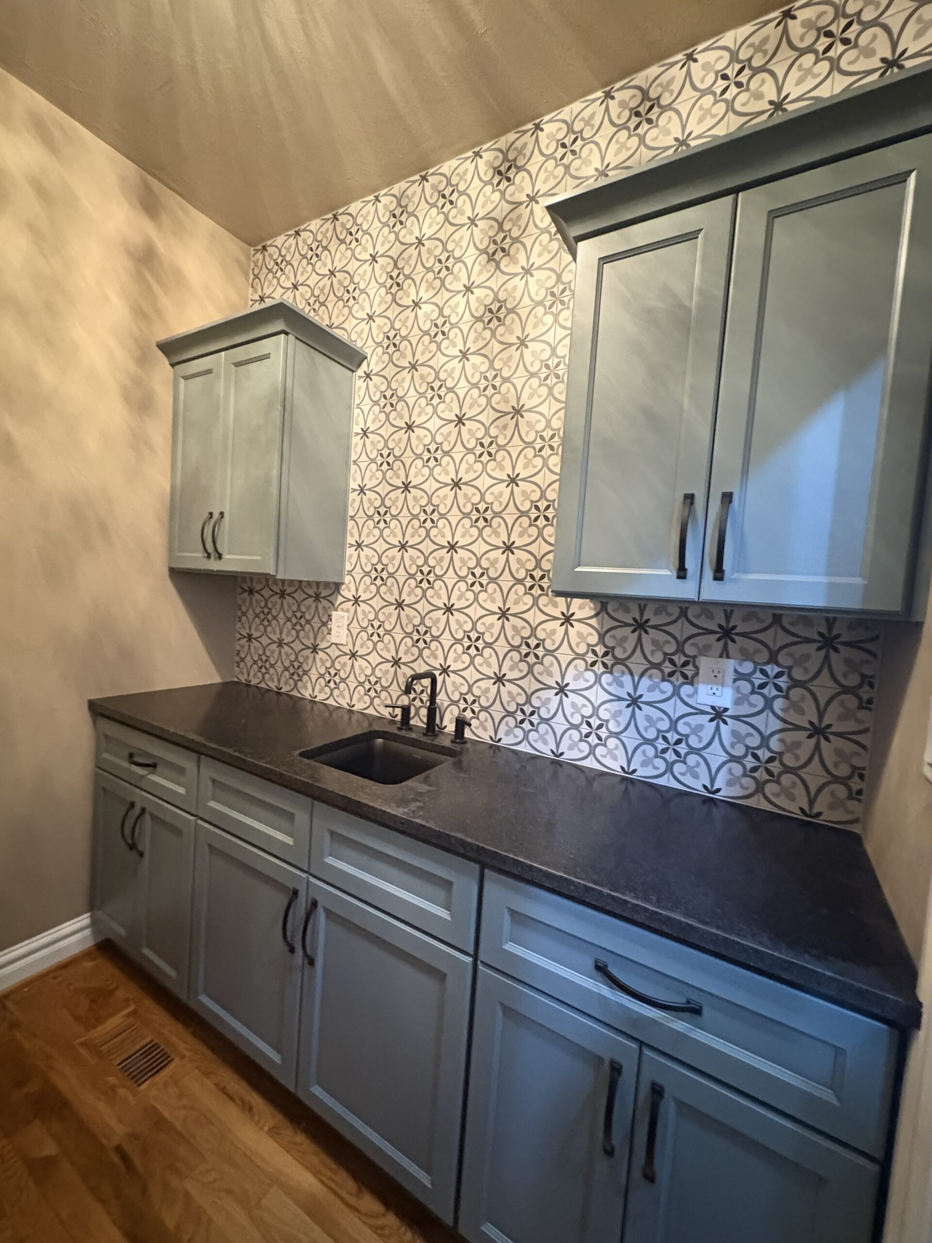 Laundry Backsplash